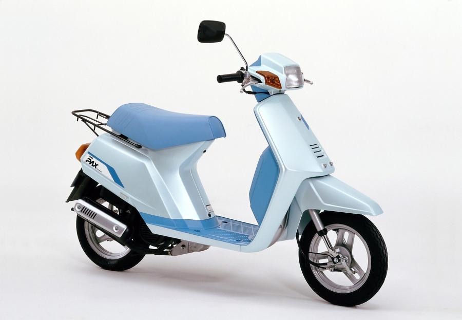 Honda Eve Pax Candy Color